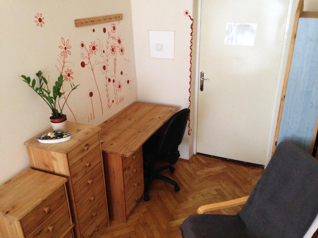 Yolo Hostel Βουδαπέστη Δωμάτιο φωτογραφία