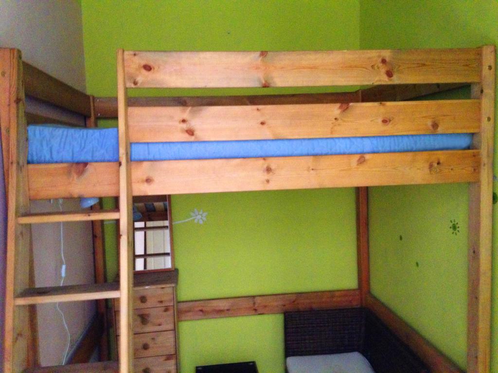 Yolo Hostel Βουδαπέστη Δωμάτιο φωτογραφία